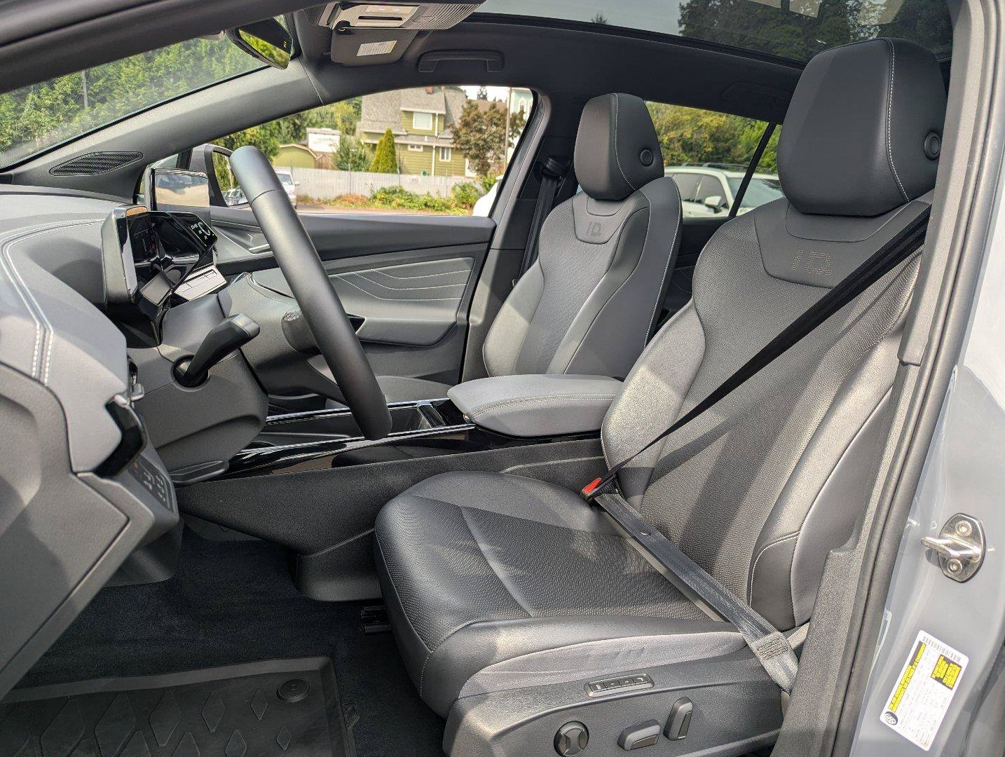 Certified 2023 Volkswagen ID.4 Pro S AWD/4WD image 27