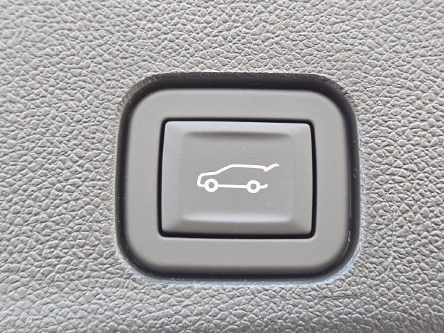 New 2026 Buick Enclave Sport Touring w/ Power Package FWD image 23