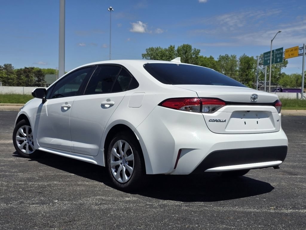 Certified 2022 Toyota Corolla LE FWD image 12