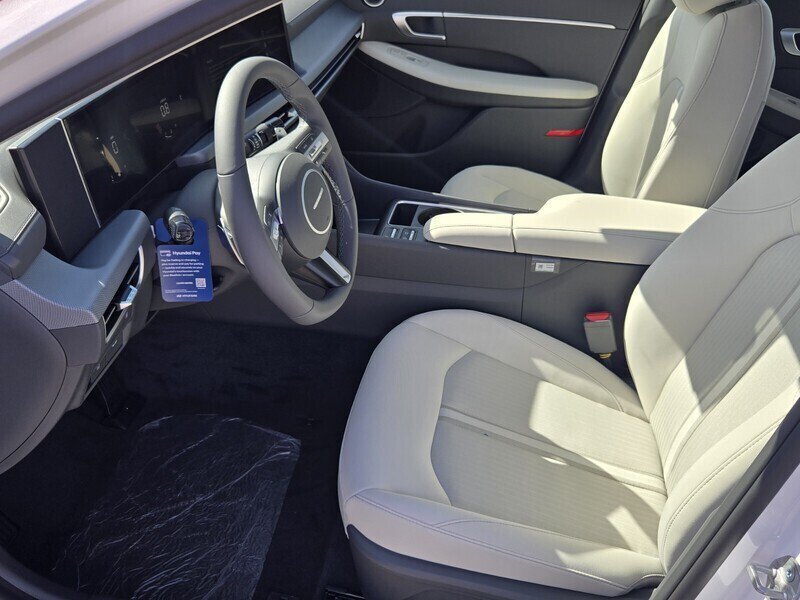 New 2026 Hyundai Sonata SEL FWD image 5