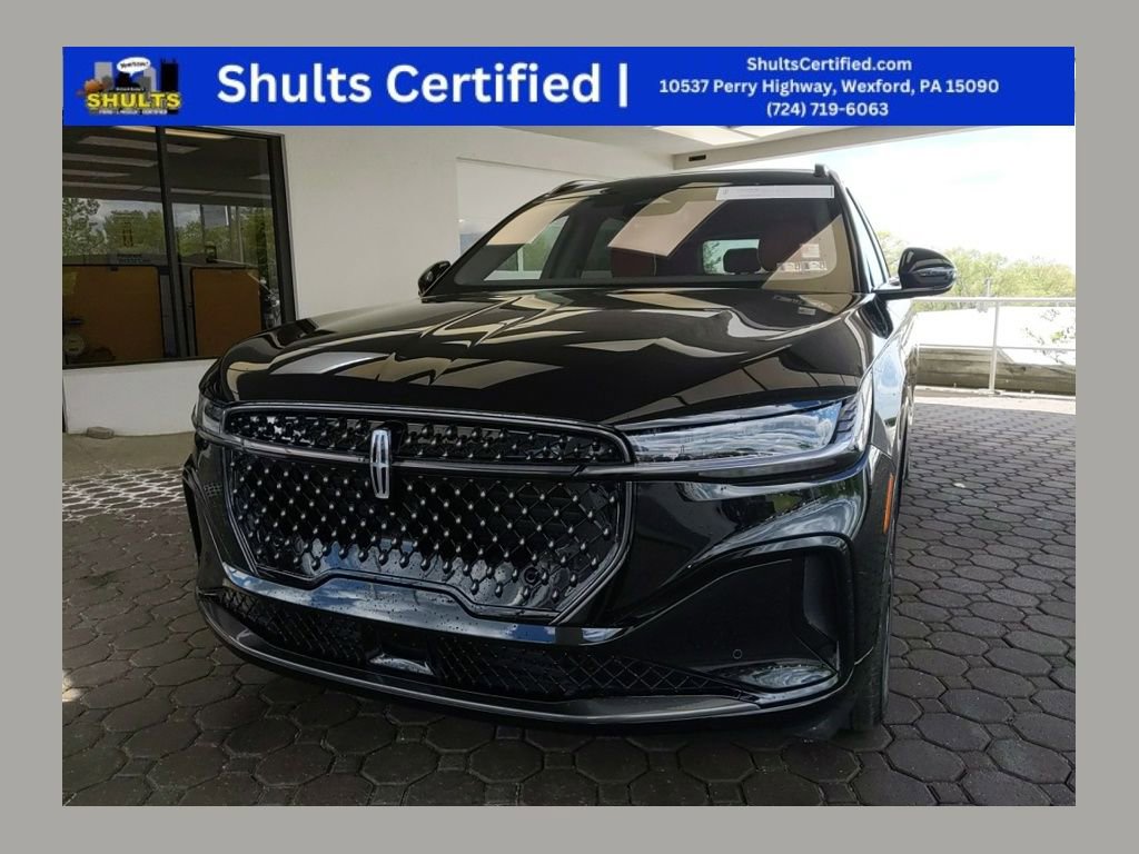 Certified 2025 Lincoln Nautilus Black Label w/ Jet Appearance Package