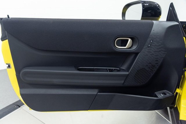 New 2027 MINI Cooper 2-Door Hardtop FWD image 11