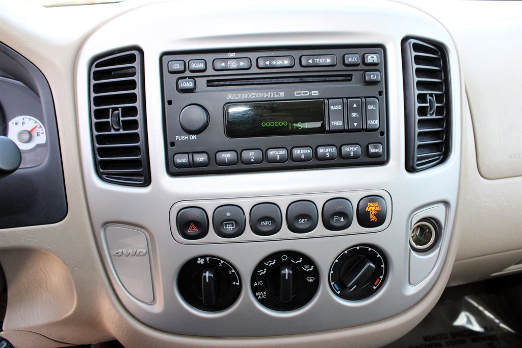 Used 2007 Ford Escape Limited image 23