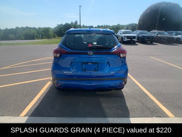 Certified 2023 Nissan Kicks SV FWD image 6