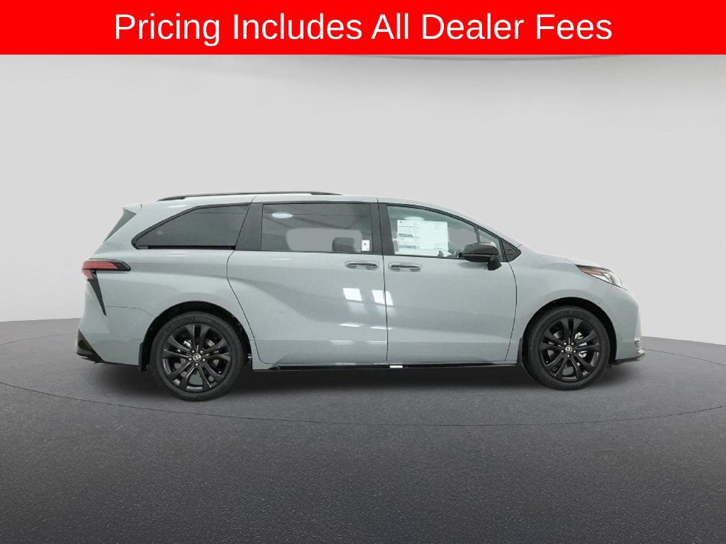 New 2026 Toyota Sienna XSE FWD image 27