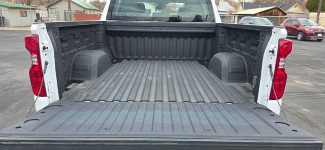 Used 2024 Chevrolet Silverado 1500 W/T w/ Z71 Off-Road Package image 7