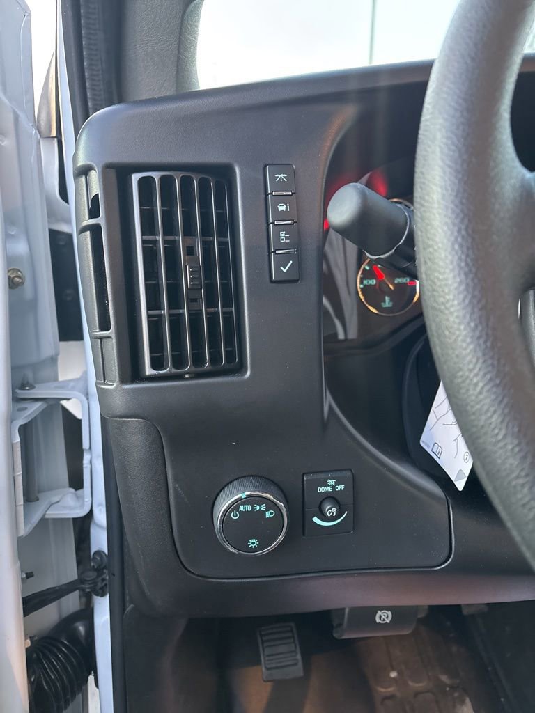New 2025 Chevrolet Express 3500 w/ Power Convenience Package RWD image 43