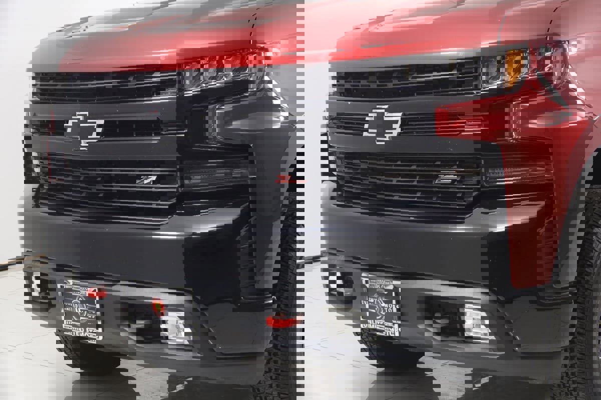 Used 2020 Chevrolet Silverado 1500 LT Trail Boss image 46