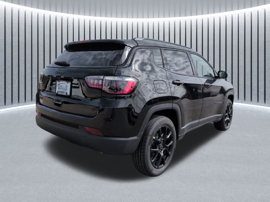 New 2026 Jeep Compass Latitude AWD/4WD image 8