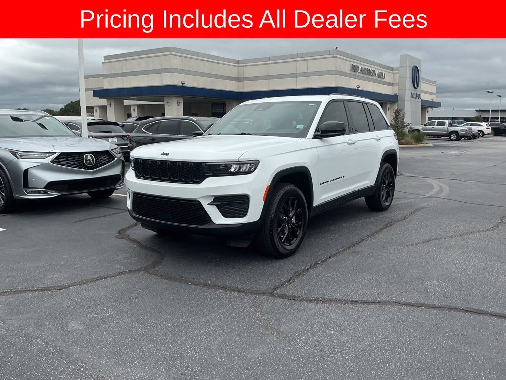 Used 2025 Jeep Grand Cherokee Altitude