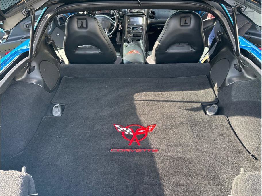 Used 2000 Chevrolet Corvette Coupe w/ Memory Pkg image 23