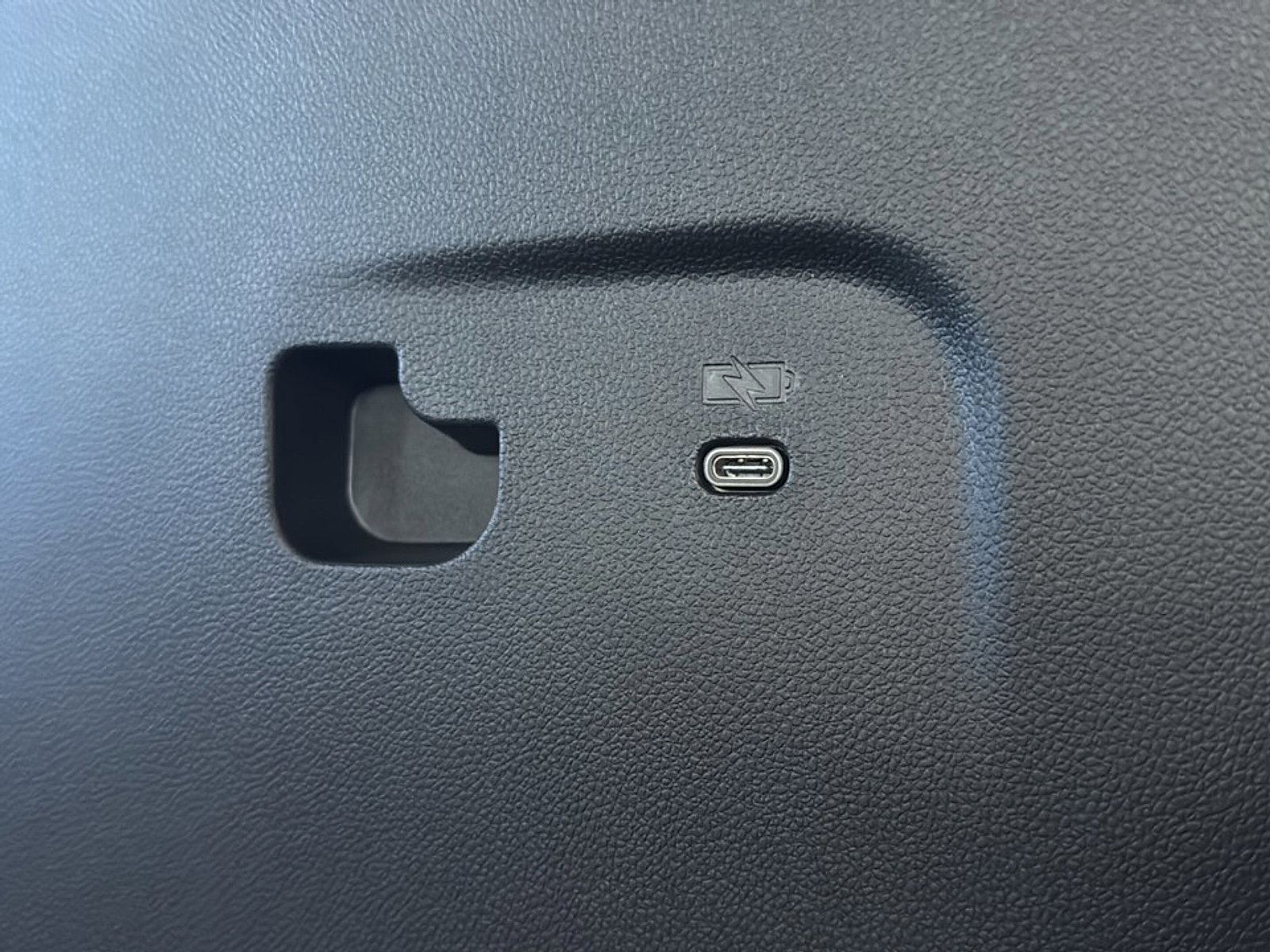 Used 2024 Chevrolet Traverse Z71 w/ LPO, Floor Liner Package image 25