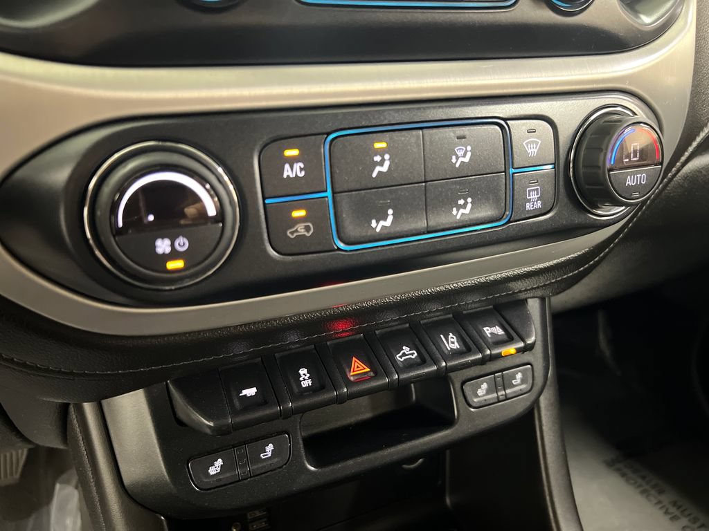 Used 2019 GMC Canyon SLT w/ Driver Alert Package RWD image 18