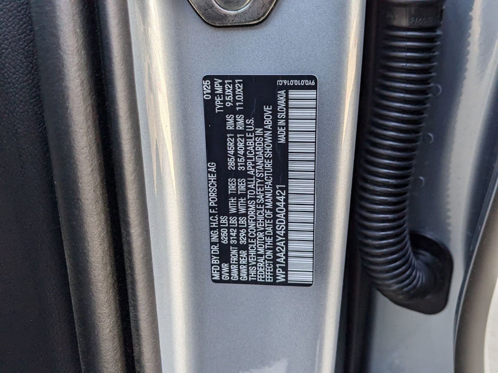 Certified 2025 Porsche Cayenne image 29