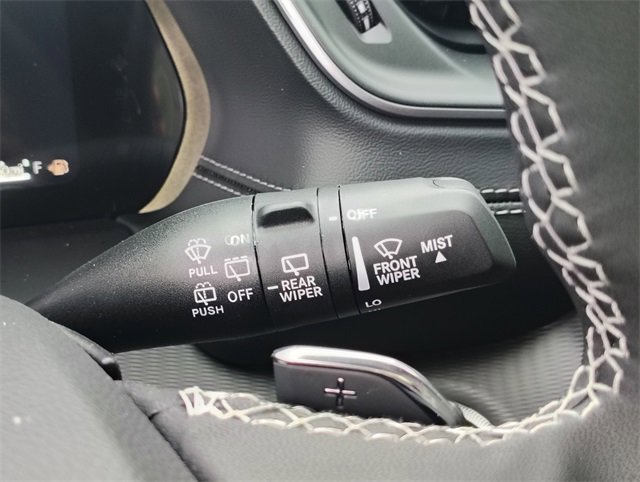 New 2025 Jeep Grand Cherokee Altitude image 21