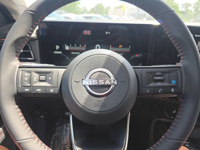 New 2026 Nissan Kicks SR w/ Cold Weather Package AWD/4WD image 24