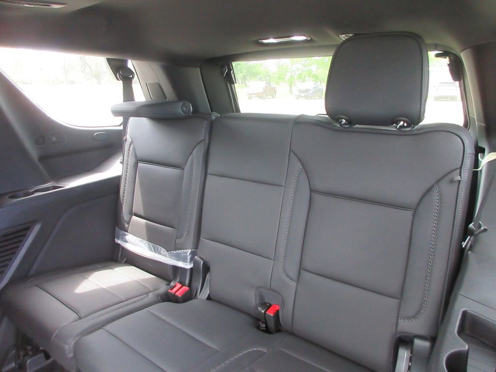 New 2026 GMC Yukon Denali AWD/4WD image 14
