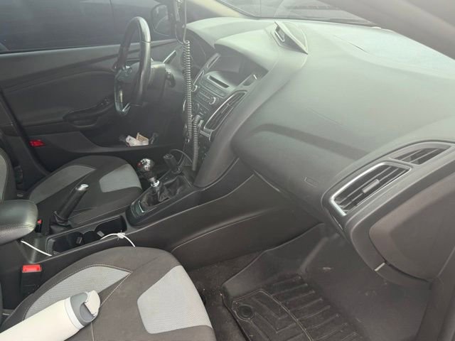 Used 2017 Ford Focus ST FWD image 7