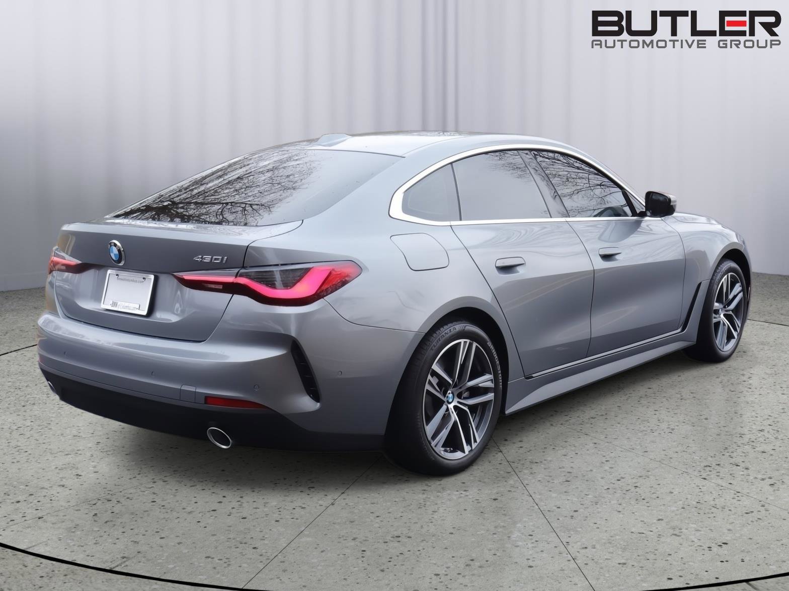 Certified 2025 BMW 430i w/ Premium Package image 7