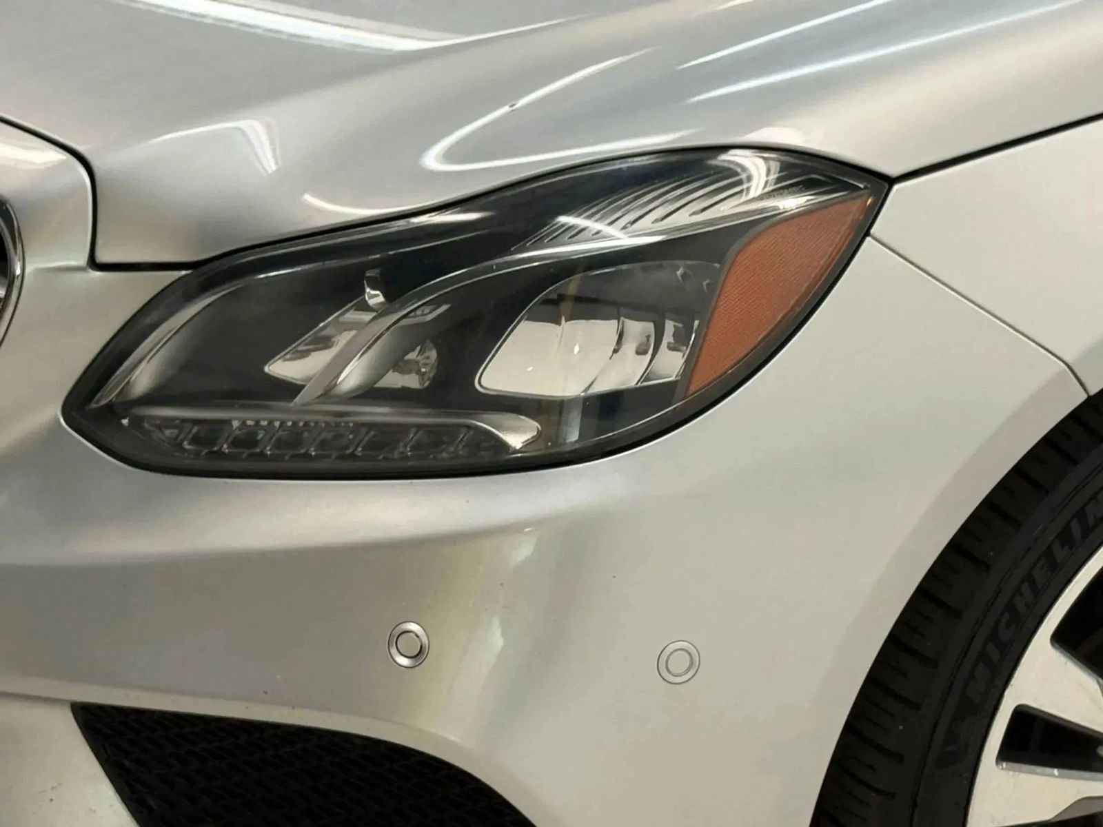 Used 2016 Mercedes-Benz E 350 Sedan w/ Premium Package image 4