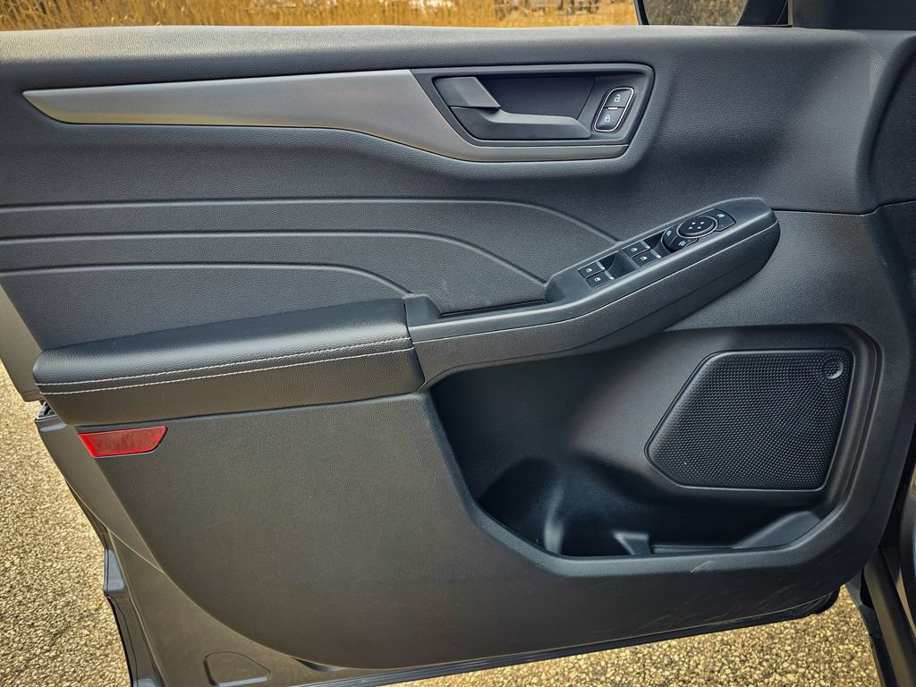 Used 2023 Ford Escape Active w/ Tech Pack #1 image 8