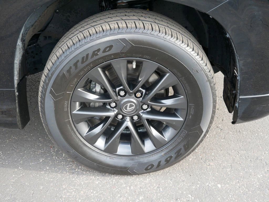 Certified 2023 Lexus GX 460 Premium w/ Premium Package image 8