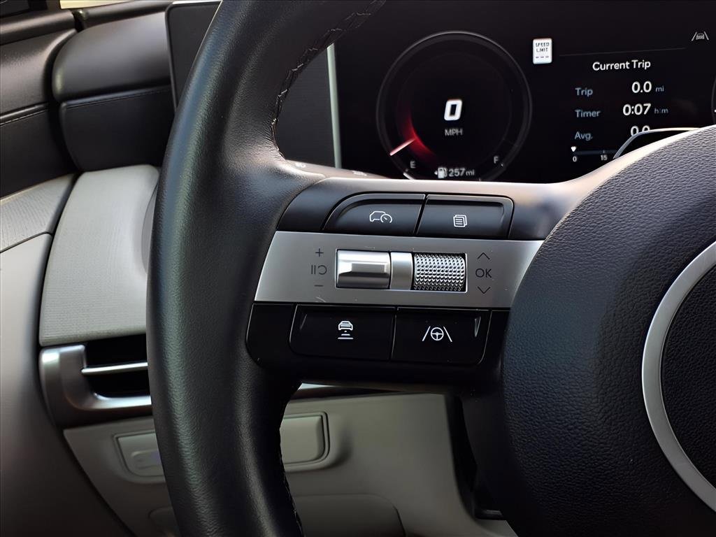 Used 2025 Hyundai Tucson SEL image 18