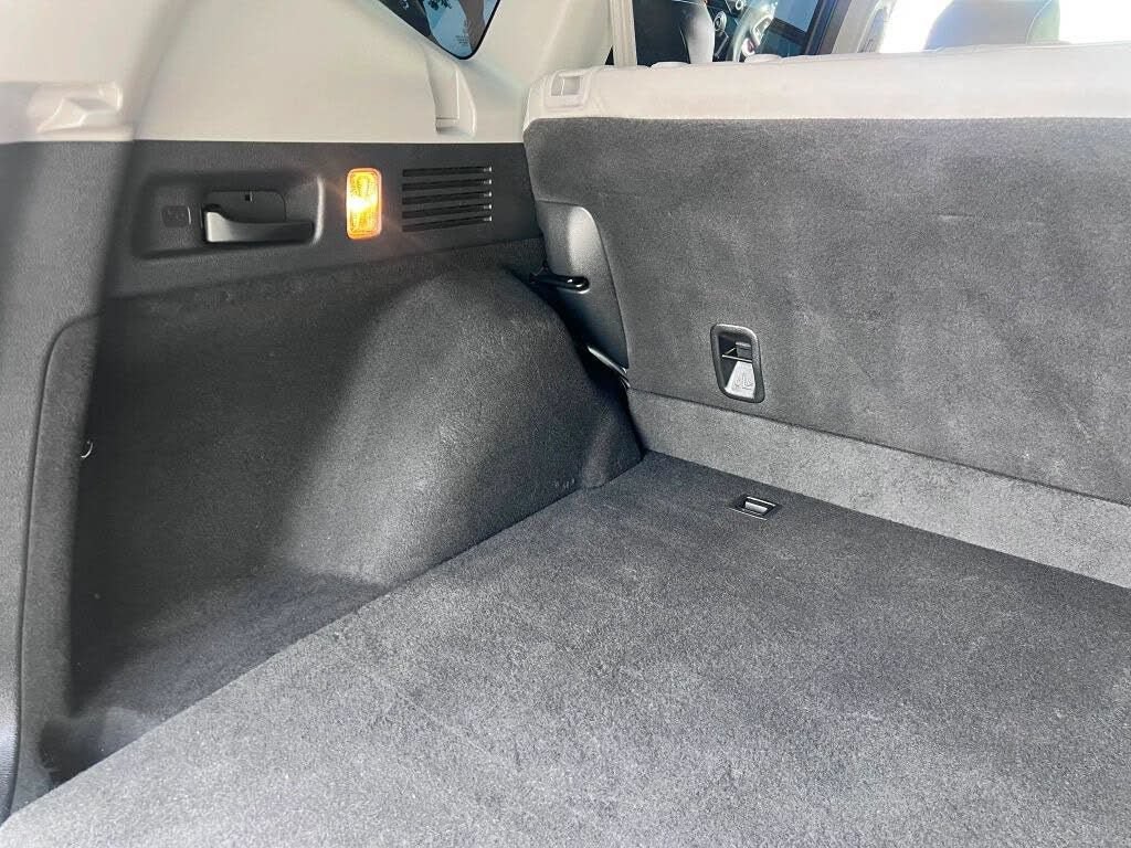 Used 2022 Honda CR-V Touring image 26
