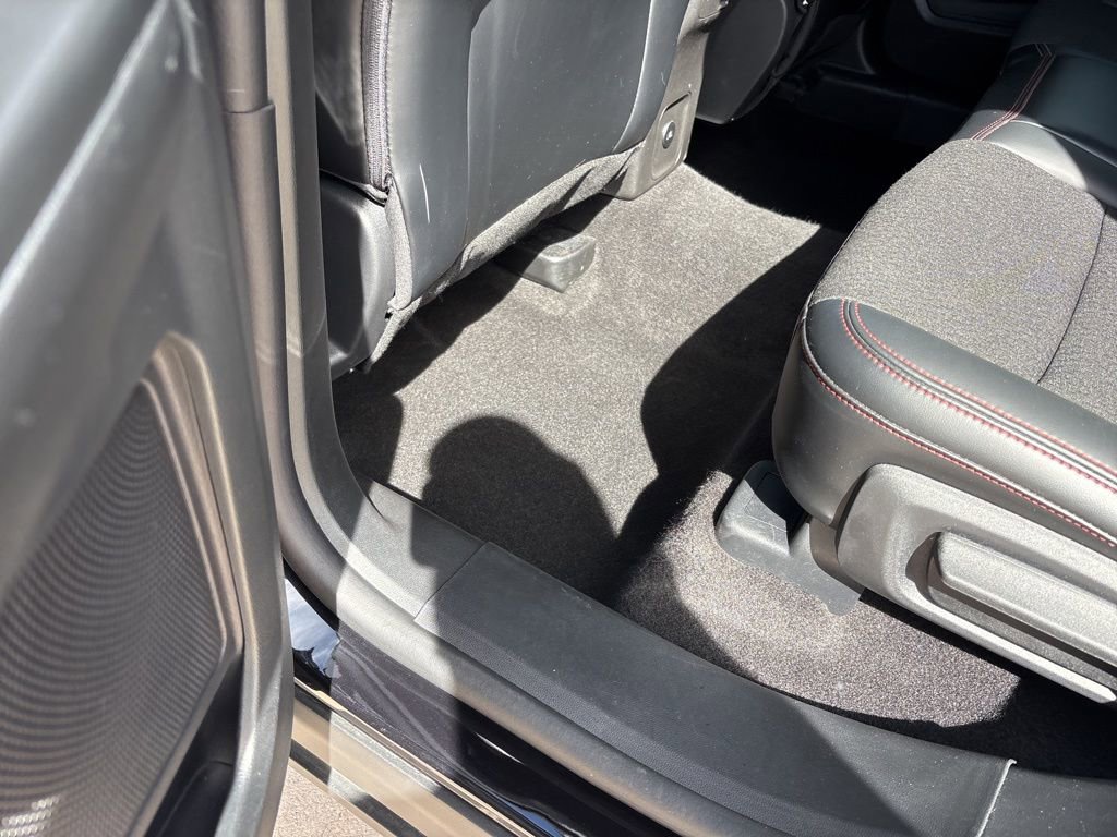 Used 2025 Ford Escape ST-Line Select AWD/4WD image 20