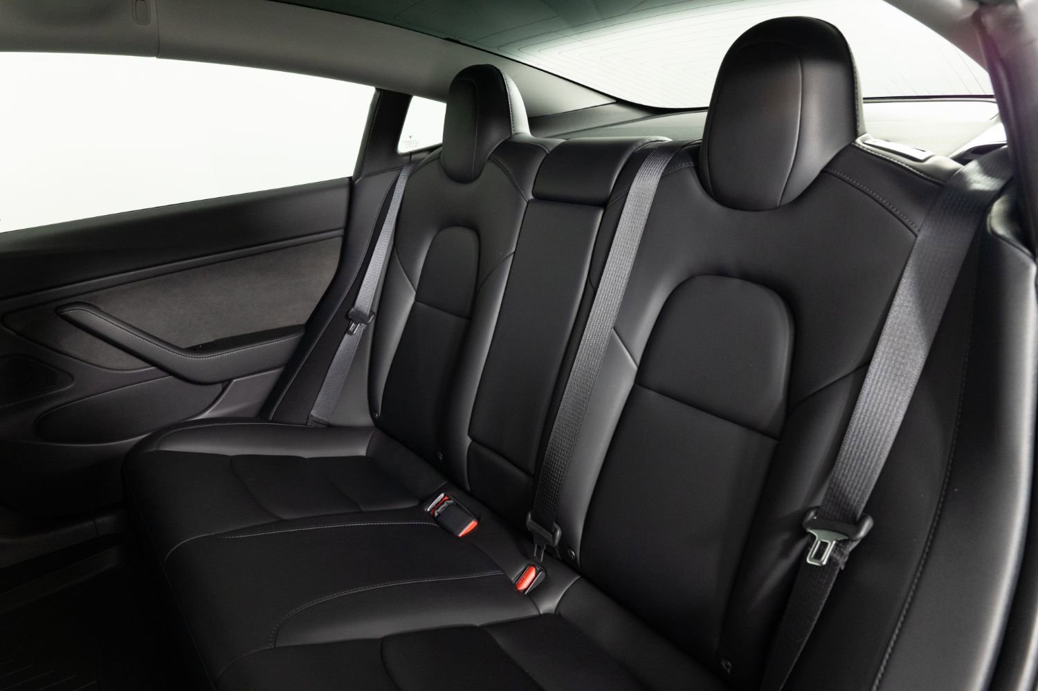 Used 2019 Tesla Model 3 Long Range image 17