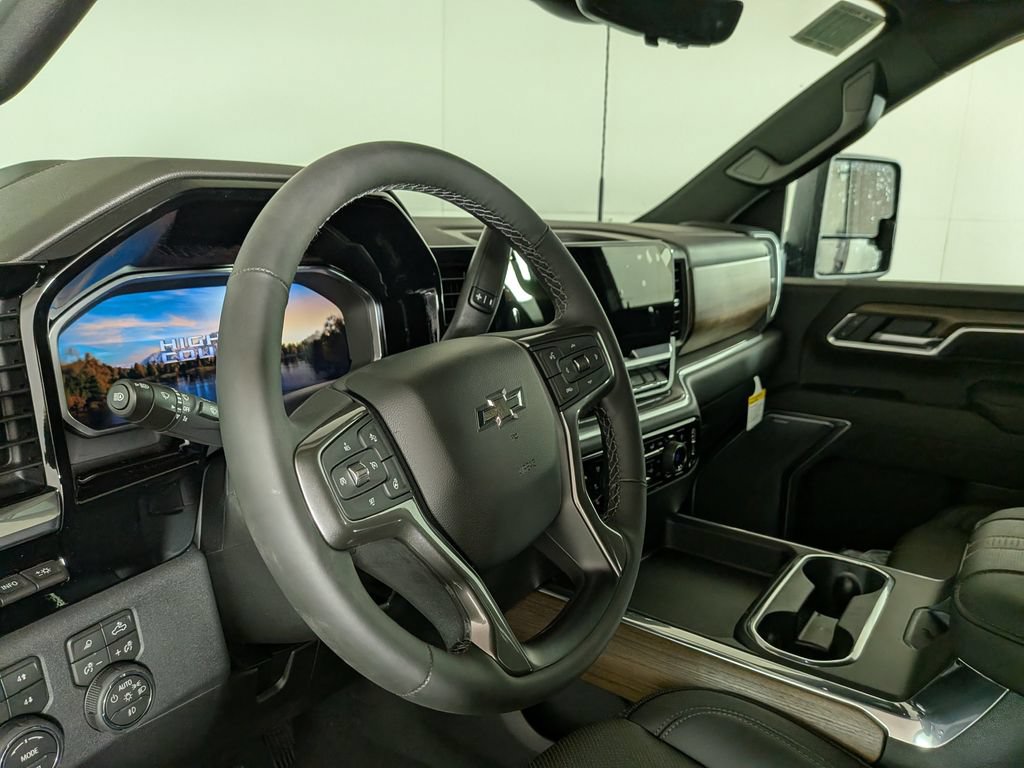 New 2026 Chevrolet Silverado 2500 High Country w/ High Country Premium Package AWD/4WD image 18