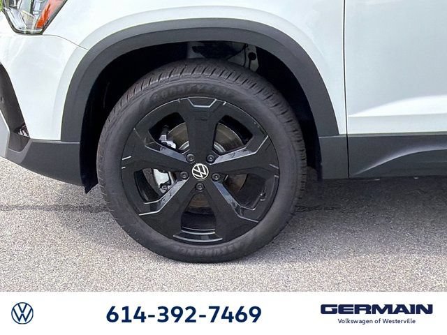 New 2026 Volkswagen Taos SEL AWD/4WD image 12