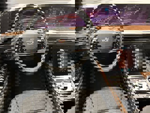 Certified 2026 Cadillac Escalade Platinum Sport image 13