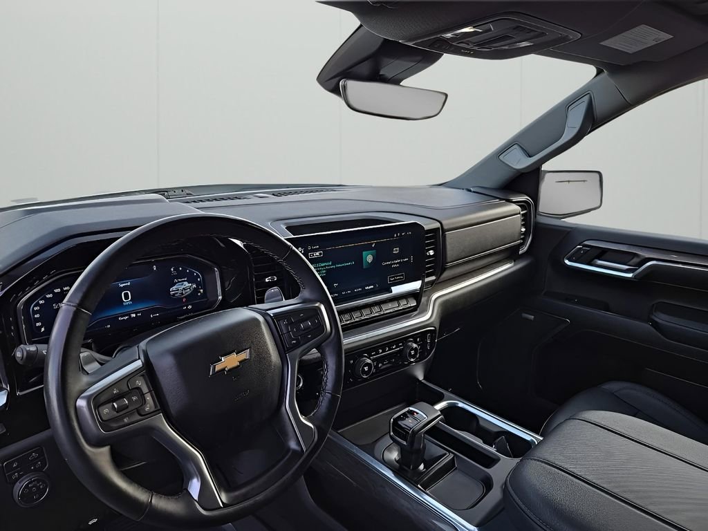 Used 2024 Chevrolet Silverado 1500 LTZ w/ Technology Package image 11