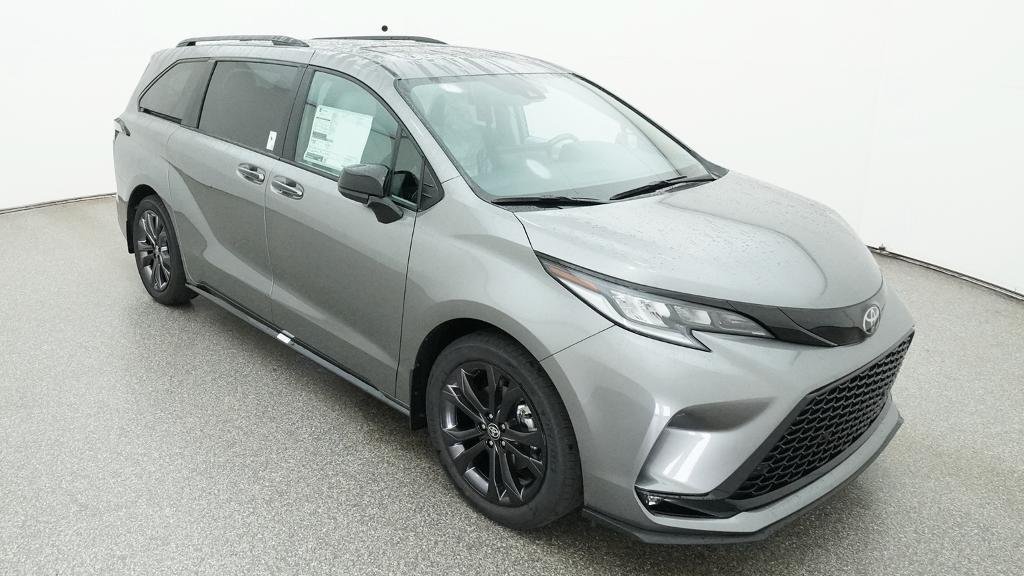 New 2026 Toyota Sienna XSE FWD image 10