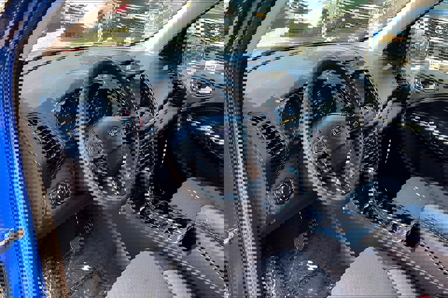 Used 2017 Ford Escape SE w/ Equipment Group 201A image 13