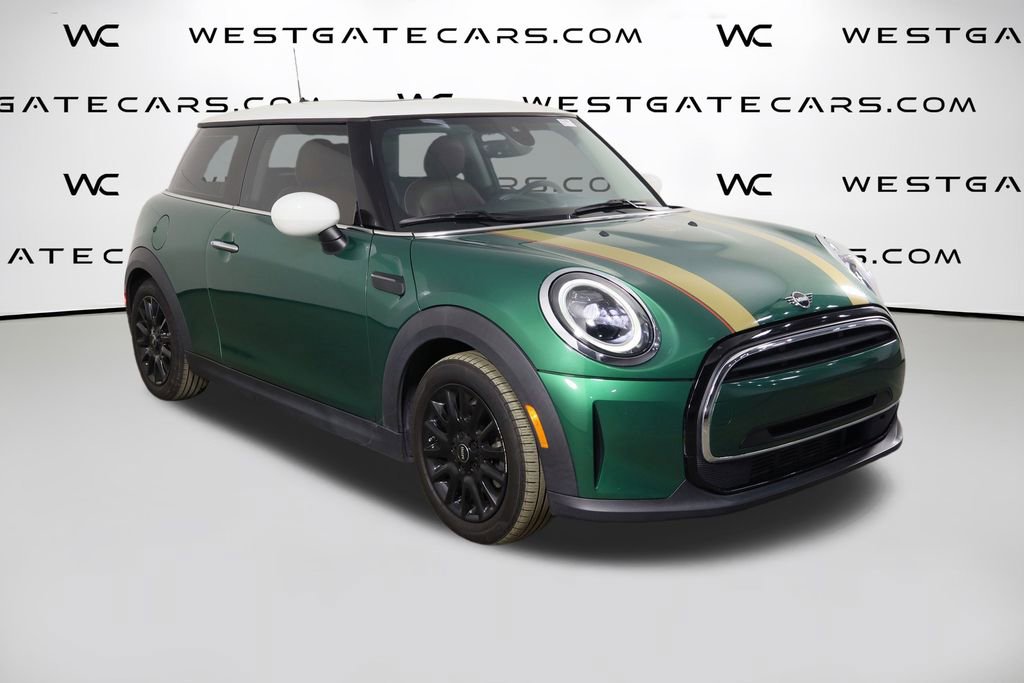 Used 2023 MINI Cooper 2-Door Hardtop w/ Signature Upholstery Package image 40