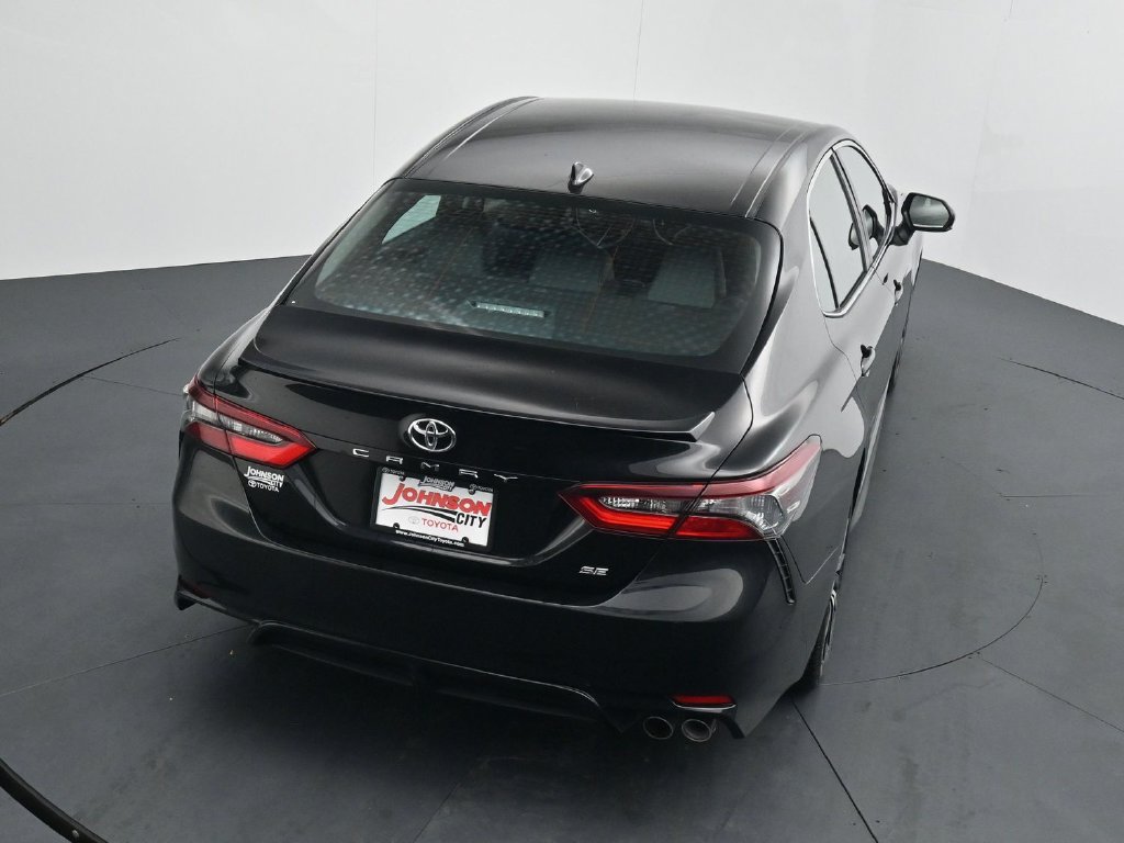 Used 2024 Toyota Camry SE FWD image 29