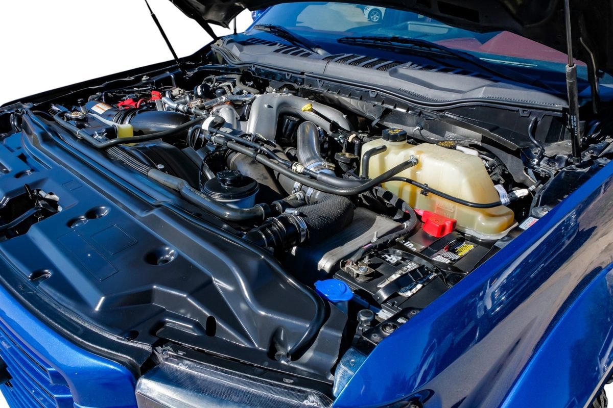 Used 2022 Ford F450 Platinum w/ FX4 Off-Road Package image 58