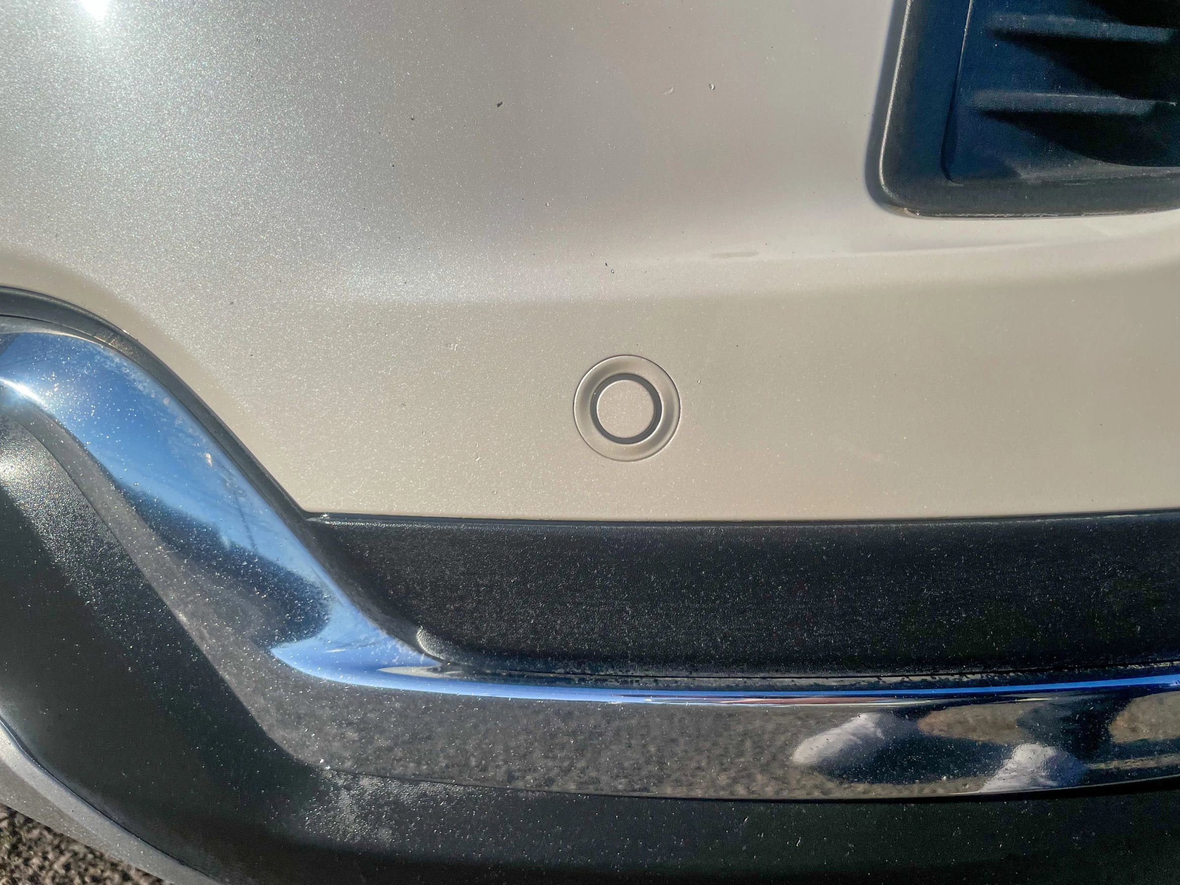 Used 2018 Ford Explorer Limited image 11