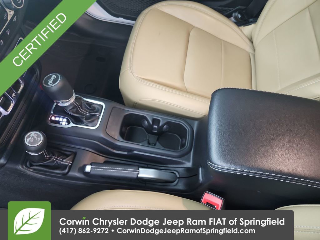 Certified 2019 Jeep Wrangler Unlimited Sahara image 28