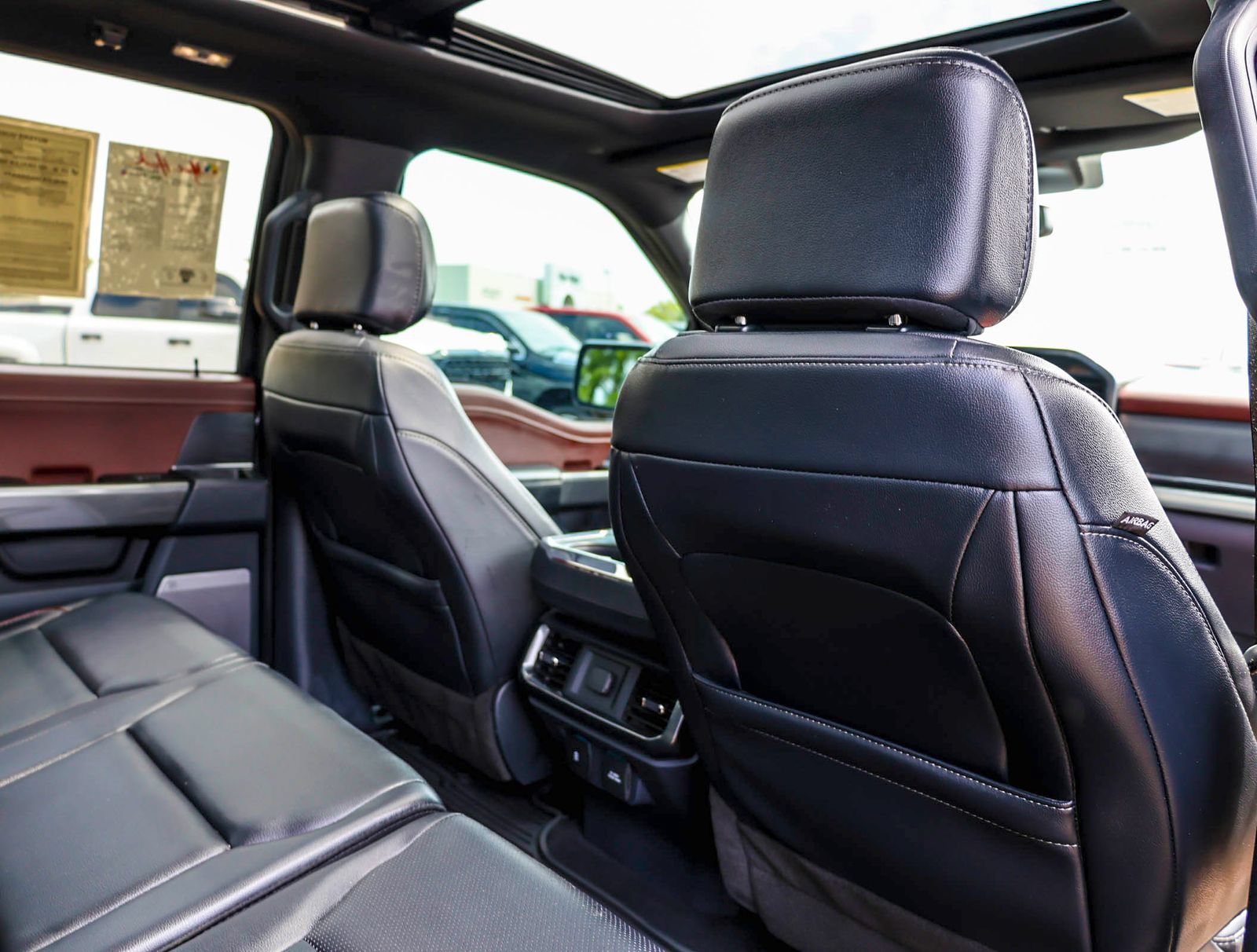 Used 2023 Ford F150 Lariat AWD/4WD image 8