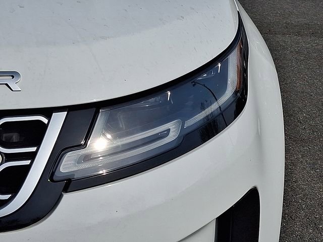 Used 2020 Land Rover Range Rover Evoque SE image 9
