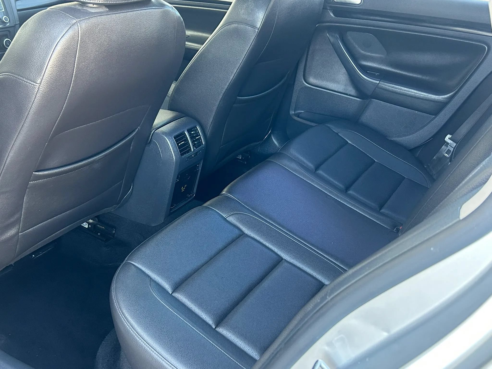 Used 2014 Volkswagen Jetta TDI FWD image 18
