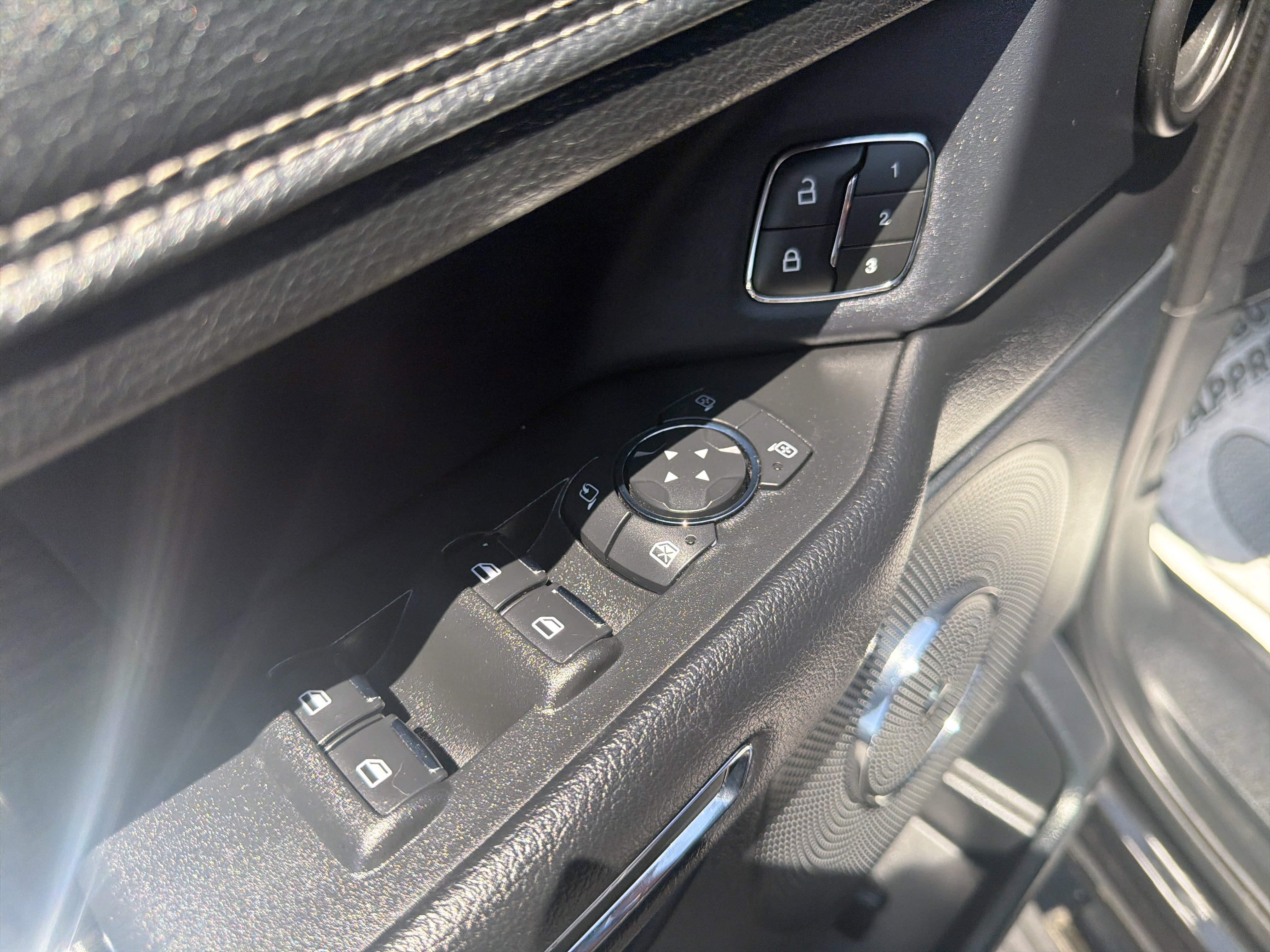 Used 2020 Ford Expedition Max Limited AWD/4WD image 17