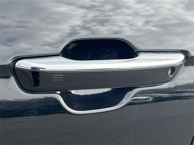 Used 2021 Jeep Grand Cherokee L Overland w/ Luxury Tech Group IV image 47