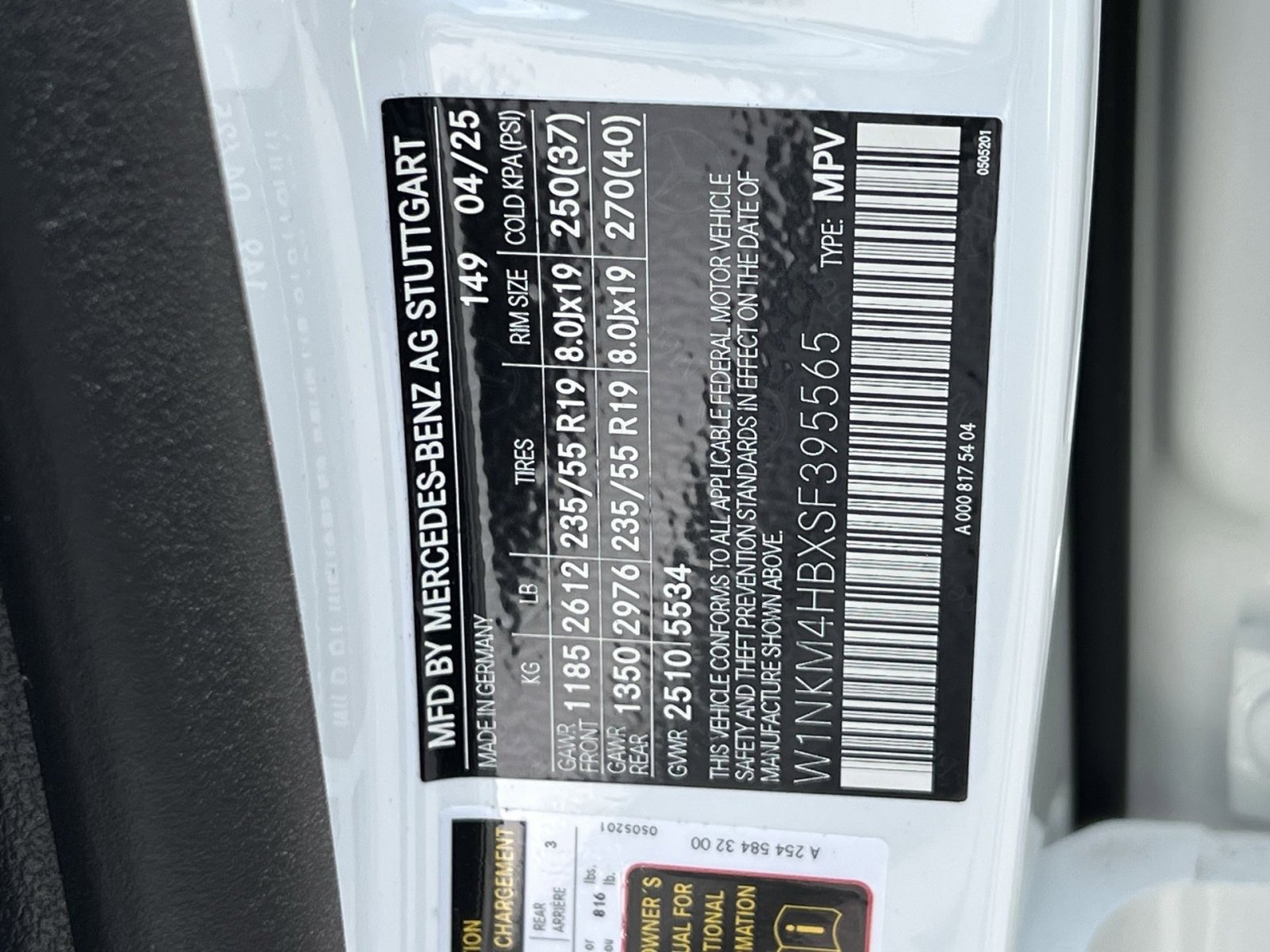 Certified 2025 Mercedes-Benz GLC 300 4MATIC image 35