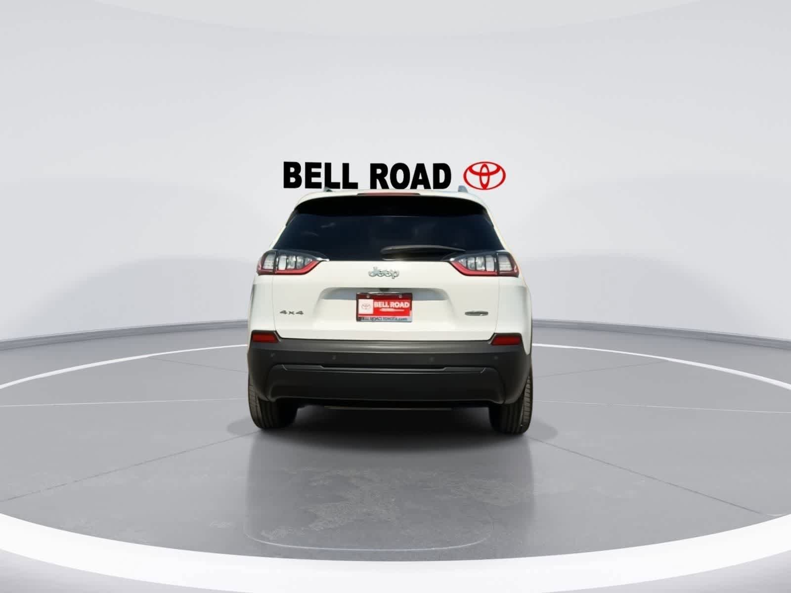 Used 2019 Jeep Cherokee Latitude Plus w/ Cold Weather Group image 7