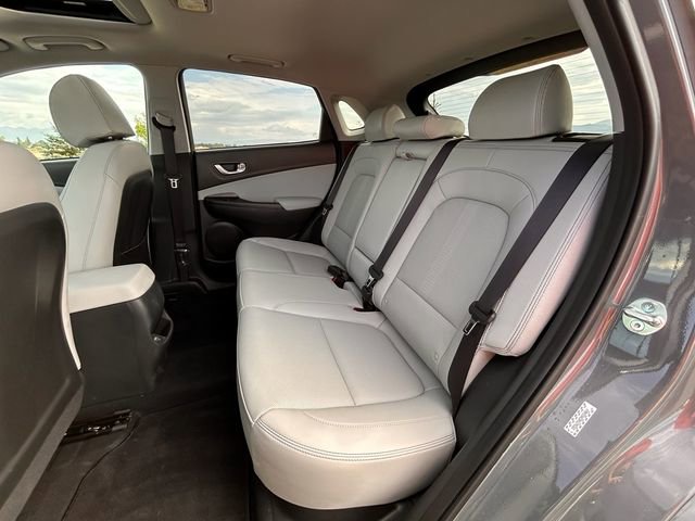 Used 2023 Hyundai Kona Limited w/ Cargo Package image 33