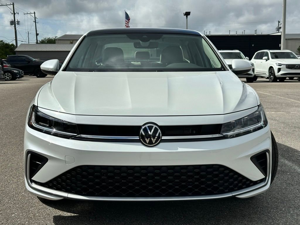 New 2026 Volkswagen Jetta SE FWD image 2